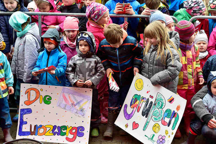 Die Schüler hatten sich auf den Auftritt gut vorbereitet.