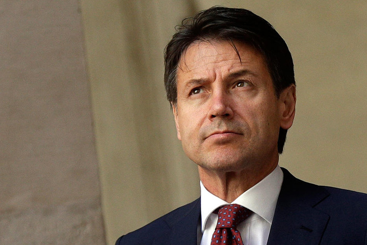 Giuseppe Conte, Ministerpräsident von Italien, erklärte am Dienstag, dass die "Lifeline" in Malta anlegen darf.