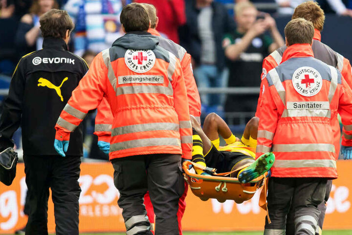 Für den BVB-Mittelstürmer ging es nicht mehr weiter.