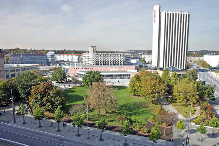 Die IHK möchte, dass am Rande des Stadthallenparks zur Straße der Nationen ein großer Einkaufsmagnet entsteht.