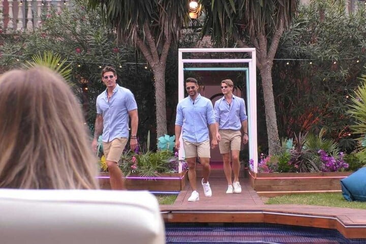 Am Dienstagabend zogen die drei neuen Granaten Sidney, Philipp und Aleksandar in die Villa ein.