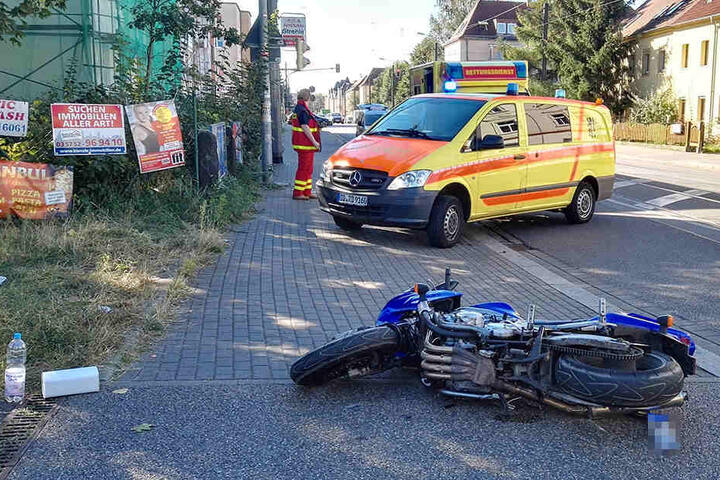 Der Motorradfahrer kam schwer verletzt ins Krankenhaus.