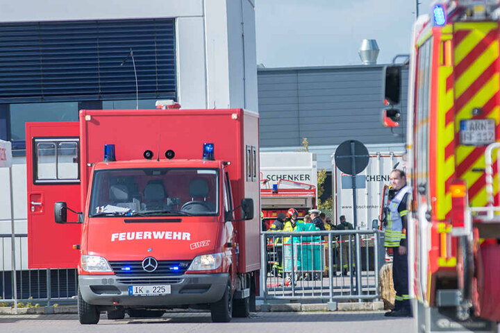 Die Feuerwehr war mit einem Großaufgebot vor Ort.