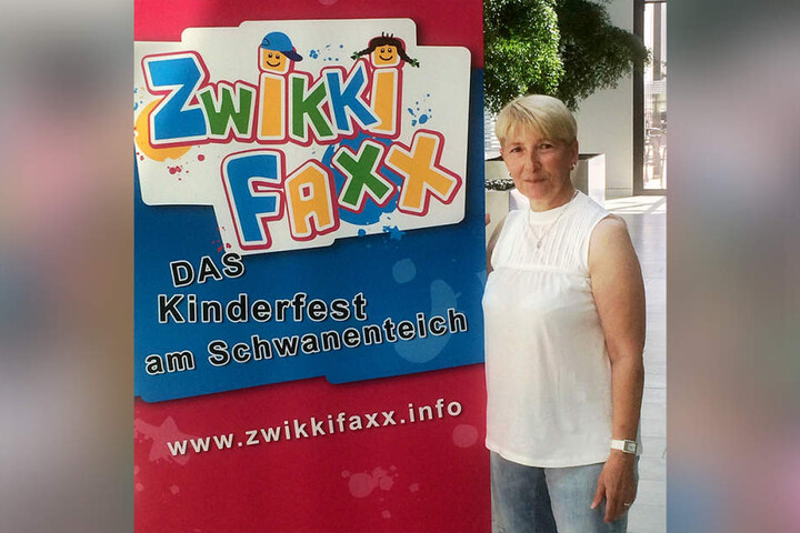 Organisations-Chefin Karin Berg (64) freut sich auf den großen
Kinderspaß.