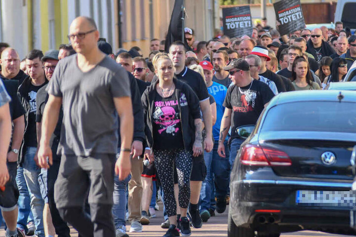 Die Demonstranten gingen gegen das ihrer Meinung nach geringe Urteil auf die Straße.