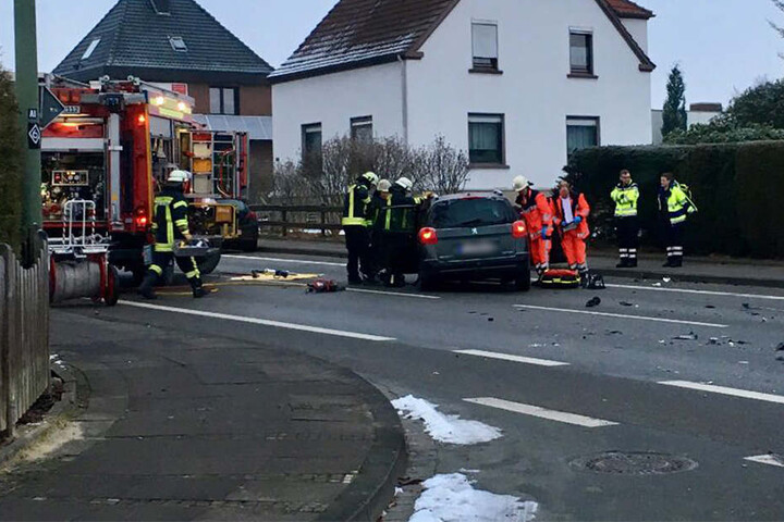 Die Jöllenbecker Straße wurde komplett gesperrt.