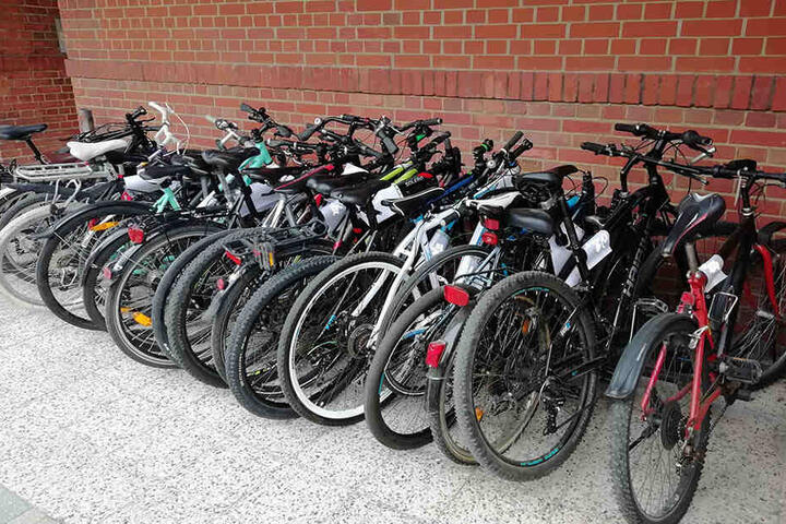 Insgesamt 18 Fahrräder waren im Sprinter geladen.