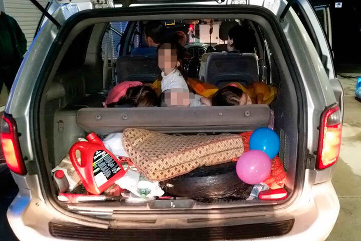 Die Aufdeckung von Schleusungen von Menschen ohne jedes Dokument gehören zur täglichen Arbeit der Beamten.