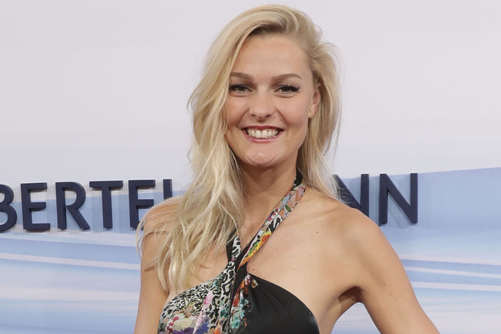 Model Miriam Höller (30).