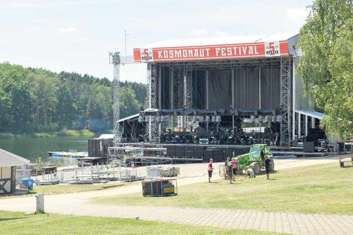 Der Countdown läuft, die Bühne wächst: Das Musikfestival Kosmonaut startet
heute.