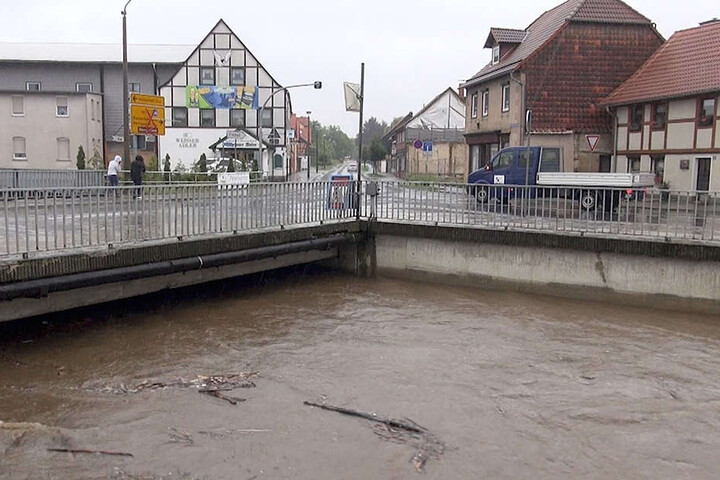 Auch in Derenburg, in der Nähe von Halberstadt, hat man Angst abzusaufen.