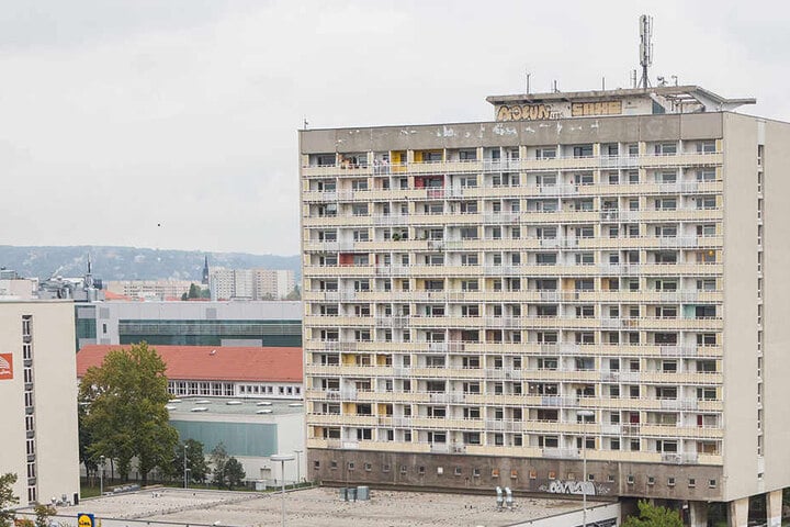 Das Haus am Pirnaischen Platz muss bis 2018 geräumt werden.