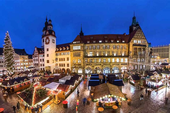 Der Bummel über den Chemnitzer Weihnachtsmarkt muss nicht unbedingt auf den Hüften hängen bleiben - es geht auch gesund.