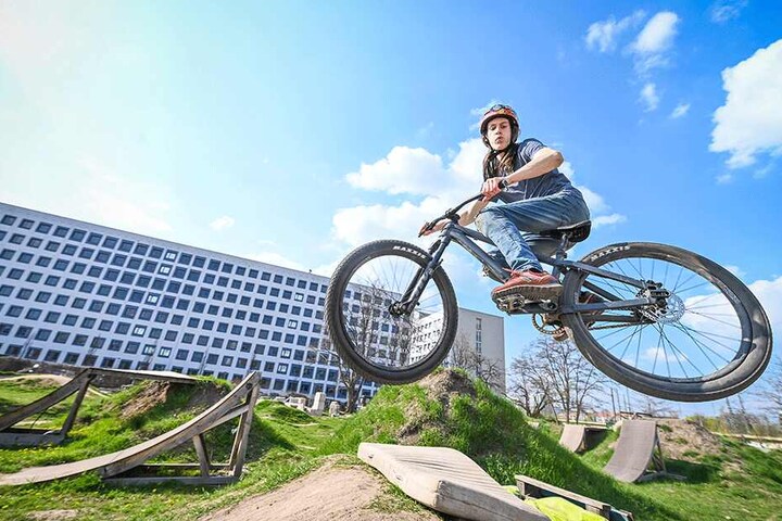Aus Mitteln des Stadtbezirksbeirates sollen zwei Personalstellen für das "Bike Areal Dresden" an der Franklinstraße finanziert werden.