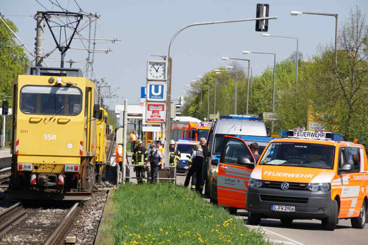 Die Solitudestraße wurde im Bereich der Haltestelle Wolfbusch gesperrt.