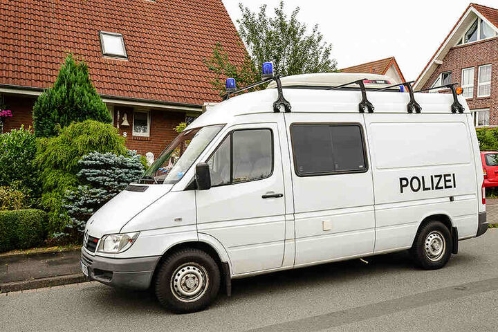 Es wurde eine 12-köpfige Mordkommission eingerichtet.
