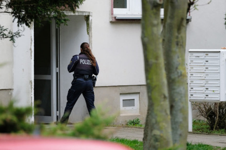 Das 50-Jährige Opfer starb noch in der Wohnung in Staßfurt.
