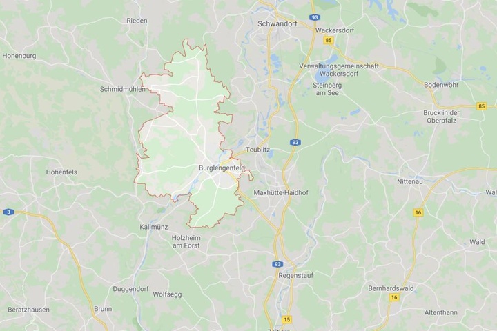 In Burglengenfeld war der Körper eines getöteten Mannes auf einem Speditionsgelände gefunden worden.