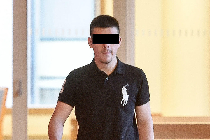 Lukas P. (17) donnerstags am Dresdner Amtsgericht.