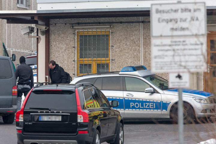 In der JVA Suhl-Goldlauter gab es nicht nur den Ausbruch, sondern Jahre zuvor schon eine Geiselnahme.