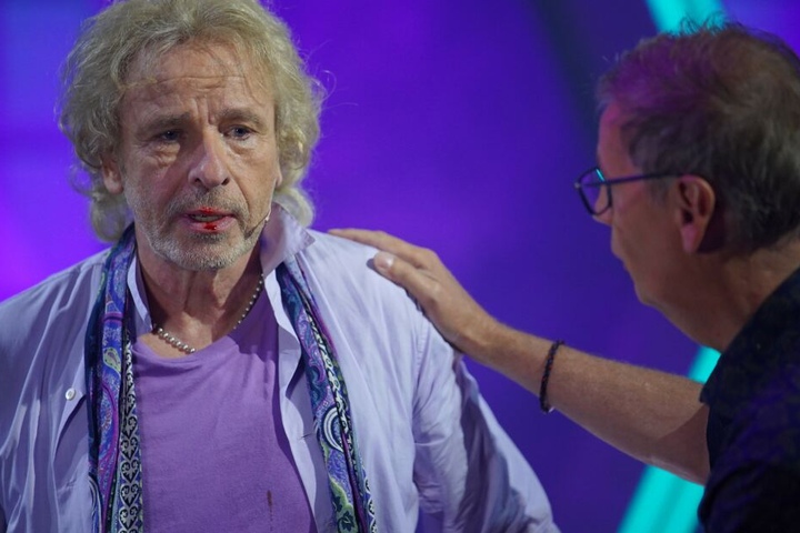 Die Lippen waren blutig!