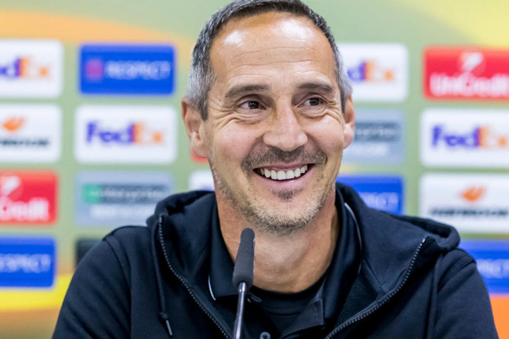 Adi Hütter erhielt bei Eintracht Frankfurt einen Vertrag bis zum Jahr 2021.
