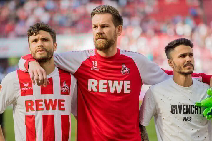 Bleibt Thomas Kessler (m) die Nr. 2 im Kölner Tor?