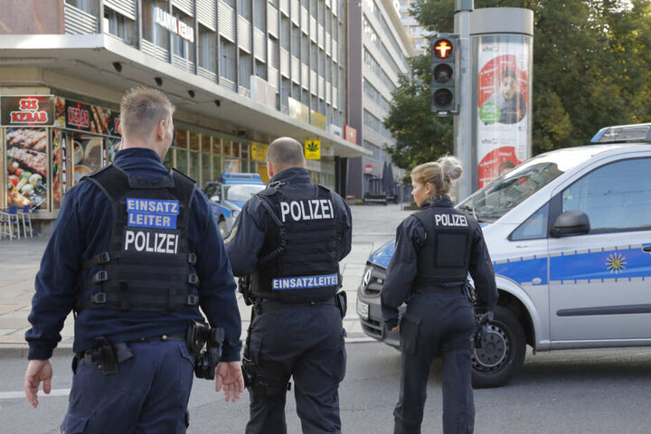 Die Polizei im im August 2018 in der Nähe der Stelle, an der Daniel H. getötet wurde.