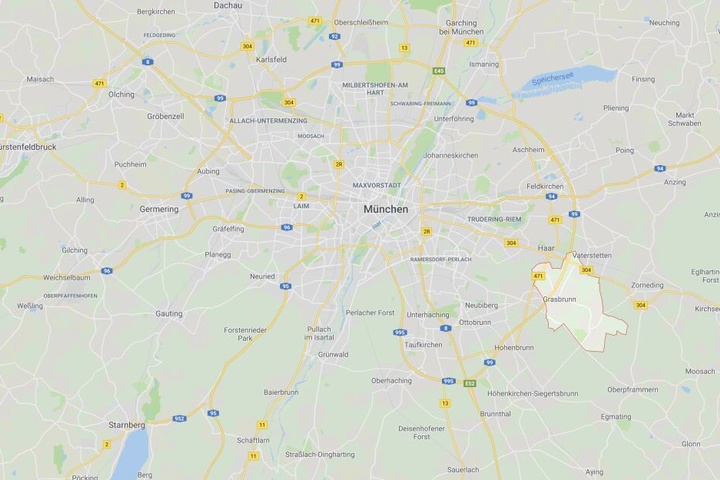 Auf der Bundesstraße 304 bei Grasbrunn ist es zu einem erschreckenden Zwischenfall gekommen.