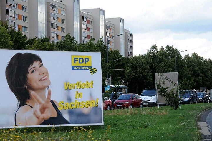 "Verliebt in Sachsen": Auch dieses Motiv, allerdings in Plakat-Form, wurde illegal aufgehängt.