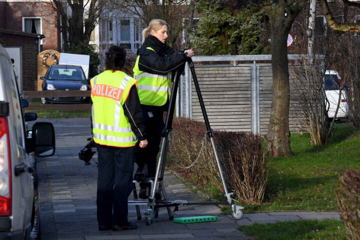 Die Polizei versucht den Tathergang in der Silvesternacht zu rekonstruieren. (Archivbild)