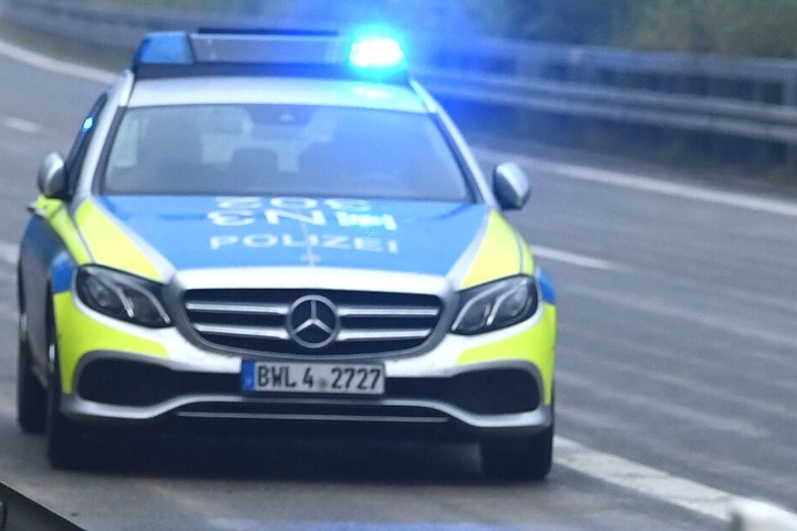 Gegenüber der Polizei gab der Anwohner die Straftat zu. (Symbolbild)