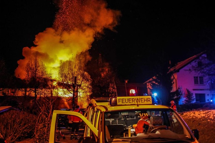 Die Feuerwehr Winnenden war mit 50 Einsatzkräften im Einsatz.