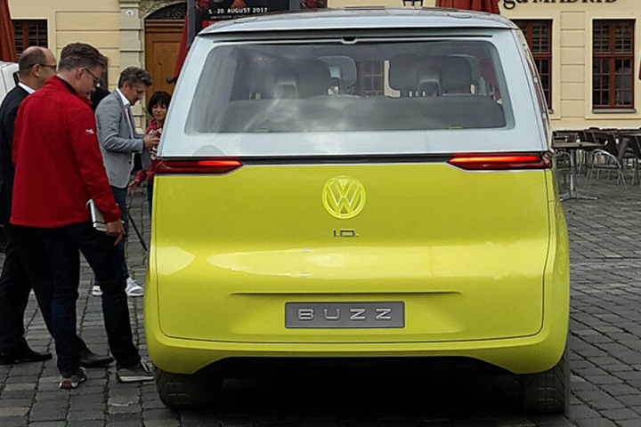 Das Basismodell „I.D“ soll ab 2019 in Zwickau gefertigt werden, der „BUZZ“ könnte in der Gläsernen Manufaktur vom Band rollen.