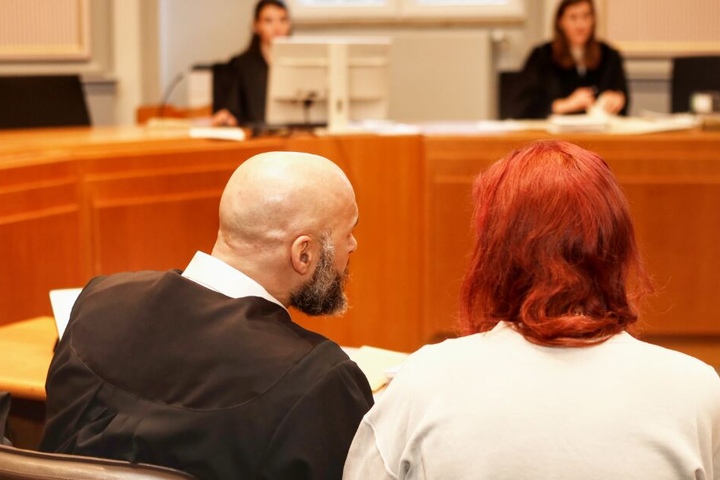 Die zweifache Mutter soll ihren Partner im Streit erstochen haben.