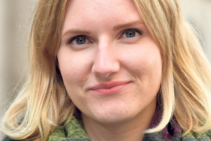 Celine
Makowska
(18), Studentin
in
Passau: „Ich
wähle in Bayern
die CSU,
weil mir das
Wahlprogramm
gefällt.
Etwas geschwankt habe
ich schon. Der Wahl-O-Mat hat
mir auch Die Partei angezeigt.“