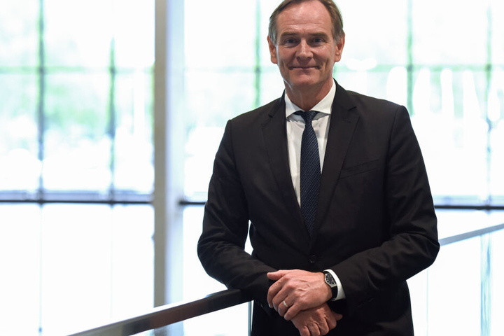 Burkhard Jung (61, SPD)