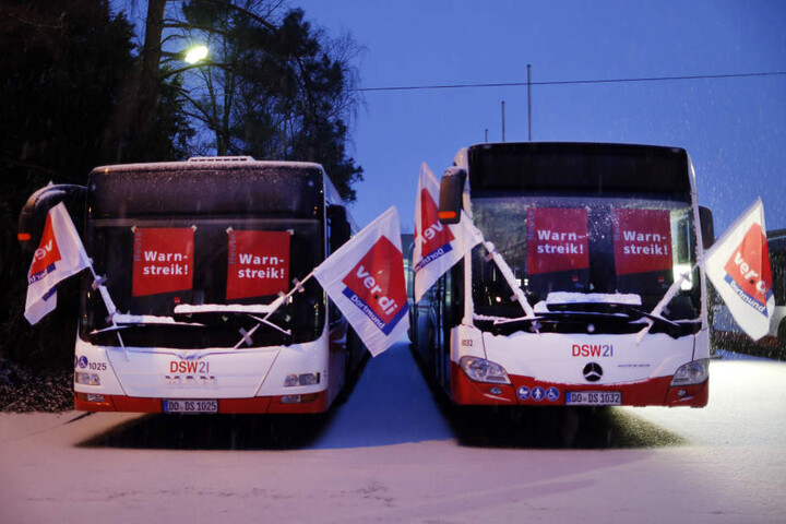 In vielen Städten wurden die Verkehrsbetriebe bestreikt.