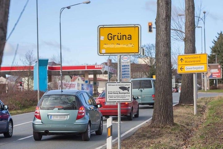 Bis zum Ortseingang Grüna ist die Neefestraße nach dem Kreisverkehr ab Mittwoch voll gesperrt