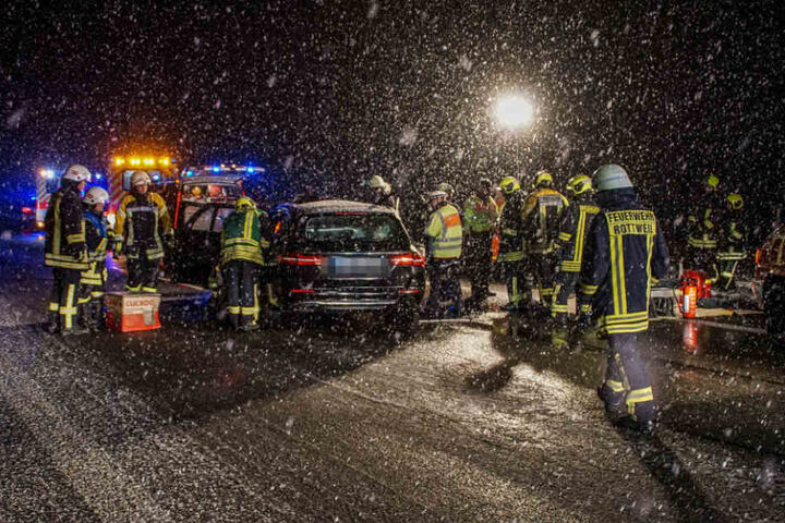 Der 23 Jahre alte Beifahrer starb bei dem Unfall.