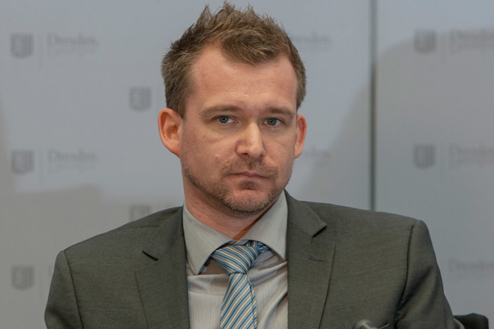 Raoul Schmidt-Lamontain (Grüne) gesteht: " Das Geld reicht einfach nicht."