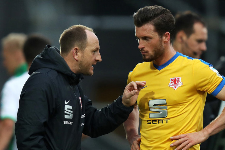 Braunschweig-Trainer Torsten Lieberknecht - hier mit Ex-Dynamospieler Quirin Moll - glaubt an Dynamos Traum.
