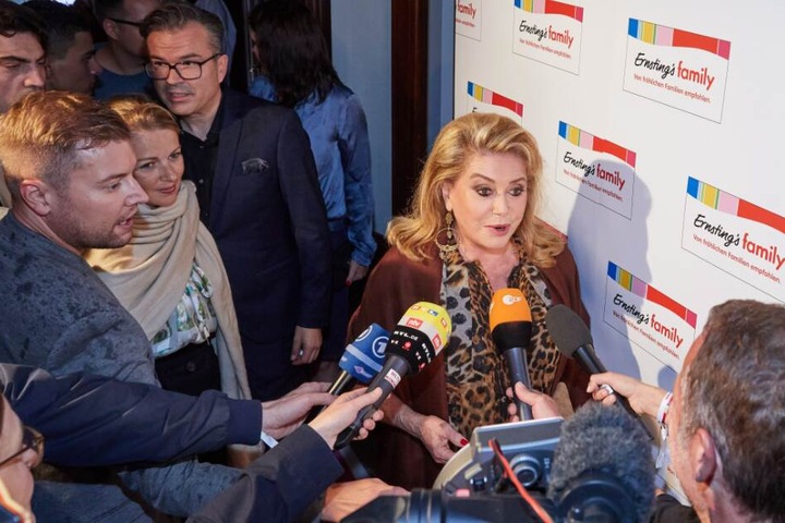 Die Presse stürzte sich an dem Abend auf den Weltstar.