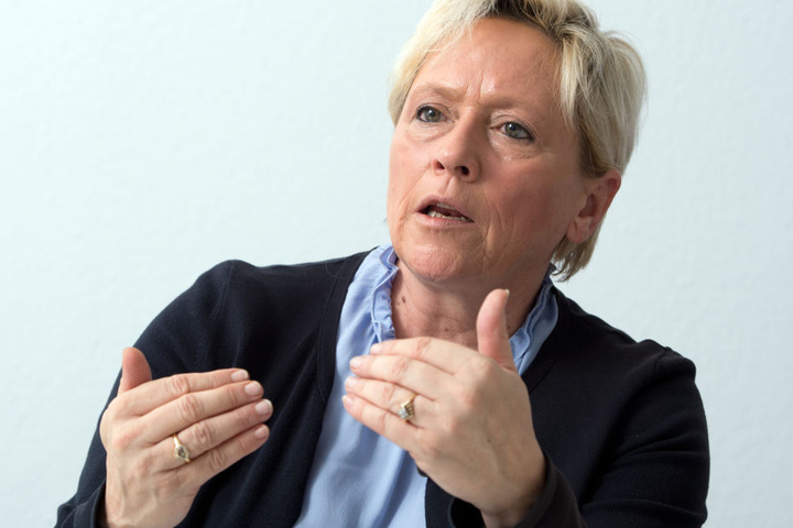Susanne Eisenmann (CDU), Kultusministerin von Baden-Württembergs spricht sich für mehr islamische Religionslehrer aus.