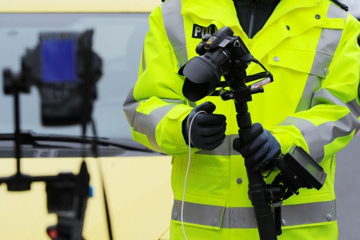 Mithilfe eines 3D-Scanners rekonstruiert die Kölner Polizei den Unfallablauf (Symbolbild).