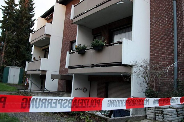 In diesem Wohnhaus attackierte der 53-Jährige seine Nachbarin mit einem Messer.