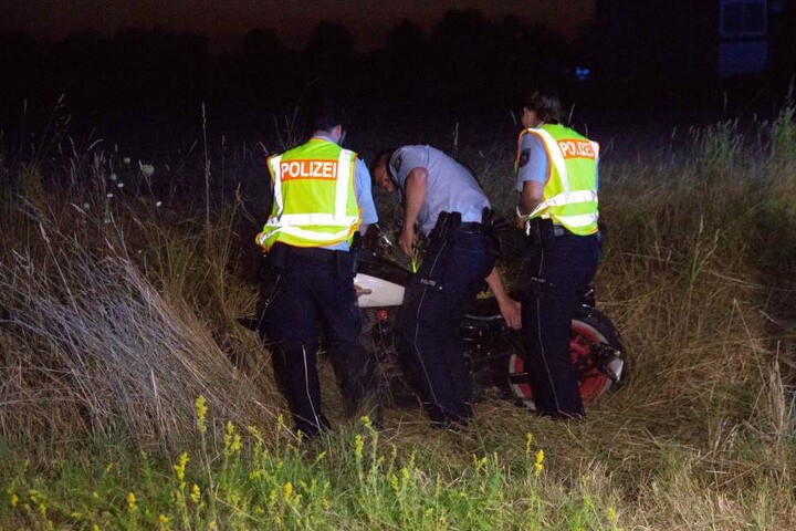 Die Polizei sicherte nach dem Unfall die Spuren.