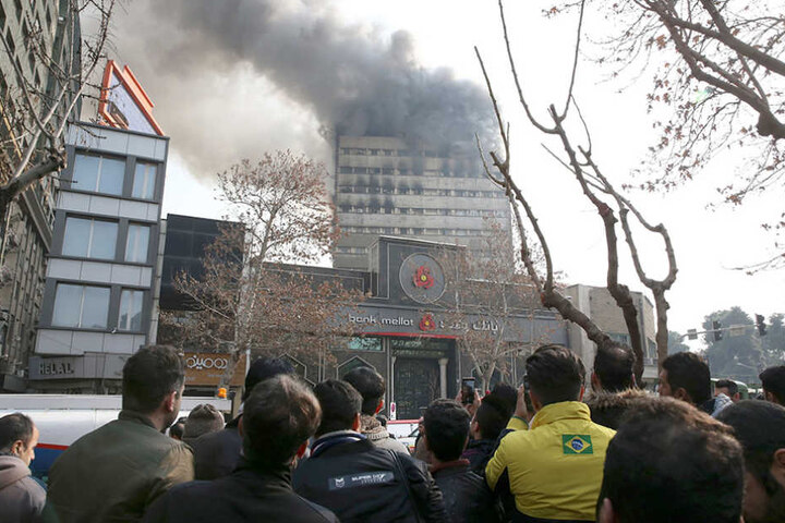 In dem Gebäude war ein Großbrand ausgebrochen.
