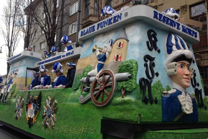 Die Blauen Funken kurz vor dem Start.