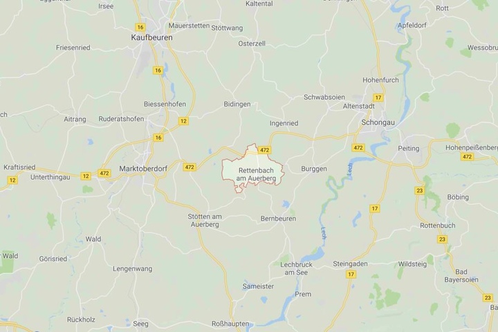 In Rettenbach am Auerberg im Ostallgäu kam es am Sonntag zu einer Explosion.